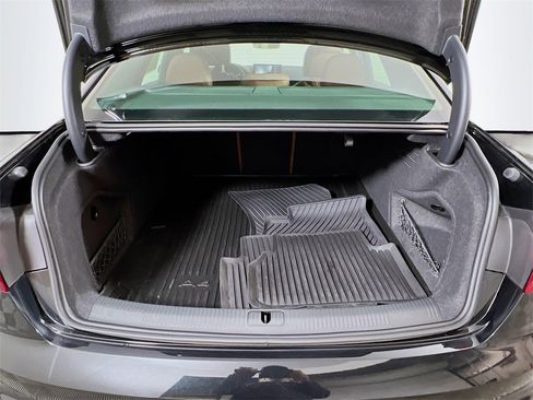 Used 2023 Audi A4 2.0T Premium w/ Convenience Package image 25