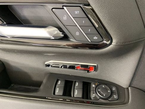 Used 2026 GMC Sierra 1500 AT4 w/ AT4 Premium Package AWD/4WD image 30