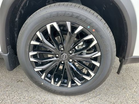 New 2026 Nissan Rogue Dark Armor FWD image 9