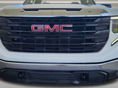 Used 2023 GMC Sierra 1500 Pro w/ Convenience Package AWD/4WD image 15
