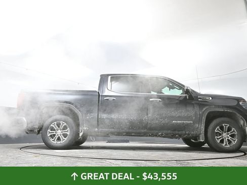 Used 2024 GMC Sierra 1500 SLT image 26