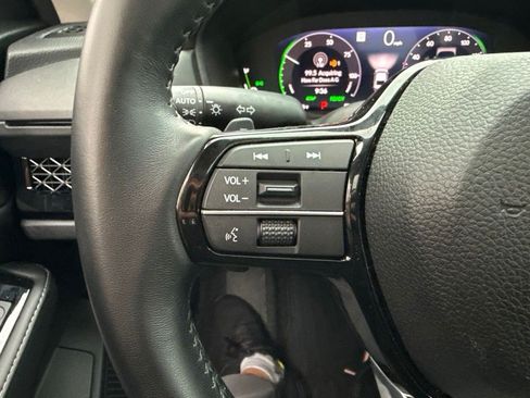 Used 2023 Honda Accord Touring image 13
