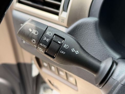 Used 2021 Lexus GX 460 Premium w/ Premium Package AWD/4WD image 16