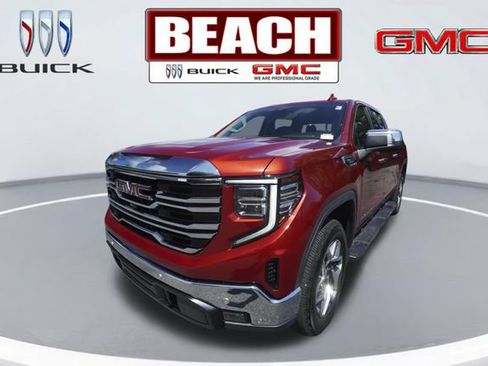 Used 2024 GMC Sierra 1500 SLT w/ SLT Premium Plus Package AWD/4WD image 7