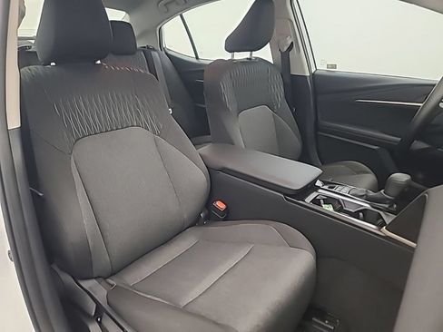 Used 2026 Toyota Camry LE FWD image 17