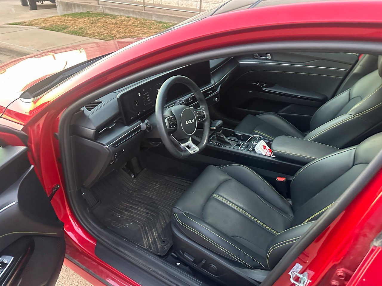 Used 2025 Kia K5 GT w/ GT1 Package FWD image 4