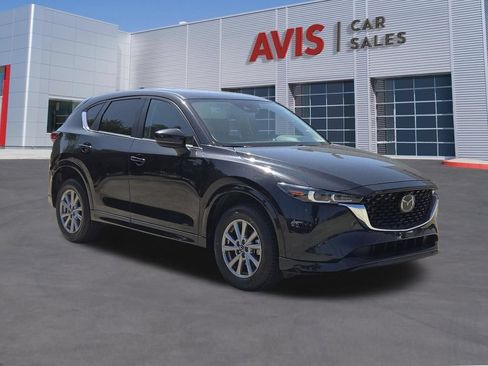 Used 2025 MAZDA CX-5 AWD 2.5 S w/ Preferred Package image 3