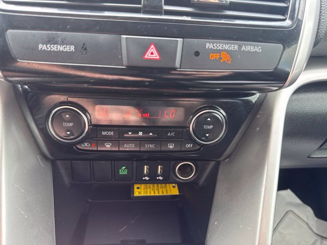 Used 2022 Mitsubishi Eclipse Cross SE FWD image 18