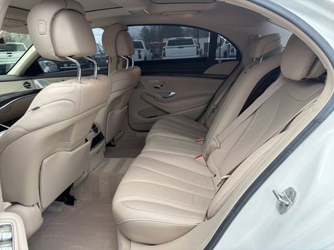 Used 2014 Mercedes-Benz S 550 Sedan image 7