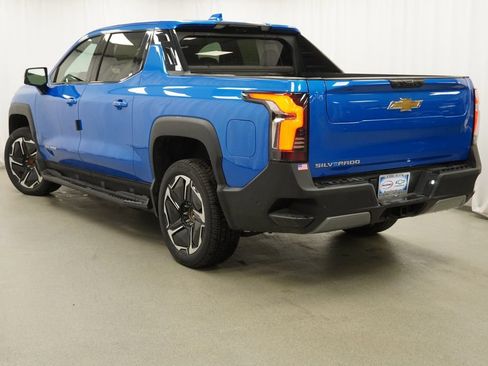 New 2026 Chevrolet Silverado EV LT AWD/4WD image 2