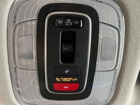 Used 2023 Hyundai Elantra Limited FWD image 27