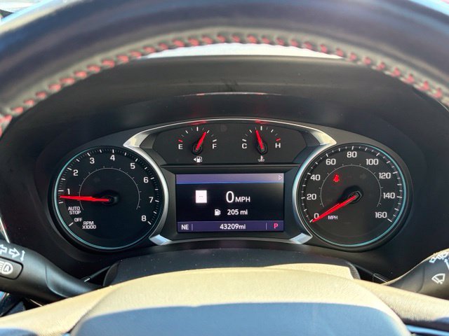 Used 2022 Chevrolet Equinox RS w/ RS Leather Package FWD image 19