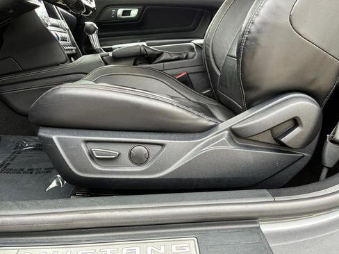 Used 2021 Ford Mustang GT Premium w/ GT Performance Package RWD image 13