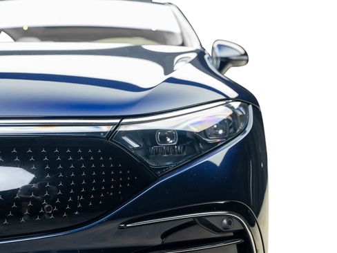 Used 2022 Mercedes-Benz EQS 580 4MATIC Sedan image 10