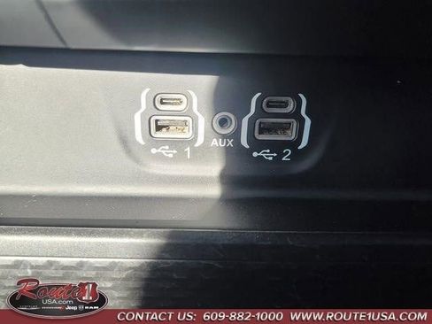 Used 2024 RAM 1500 Laramie image 26