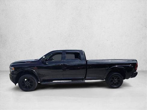 Used 2022 RAM 3500 Laramie w/ Night Edition AWD/4WD image 8