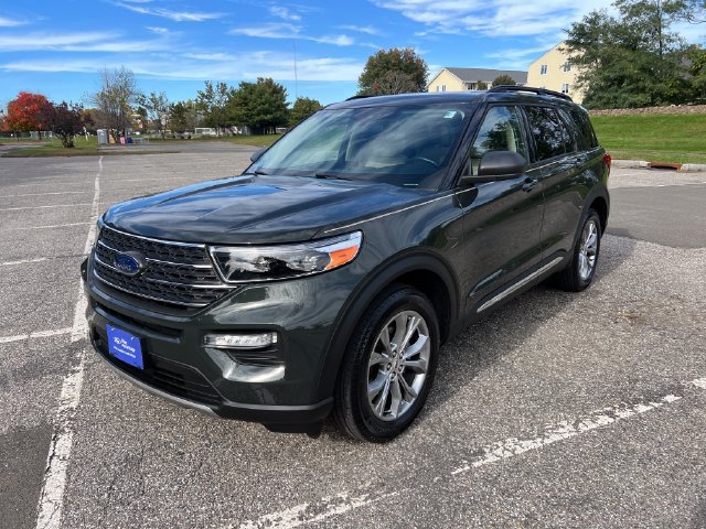 Certified 2022 Ford Explorer XLT w/ Equipment Group 202A AWD/4WD image 5
