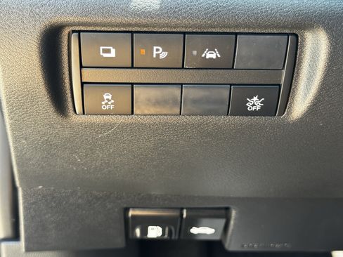 Used 2024 Nissan Versa S w/ S Plus Package FWD image 20