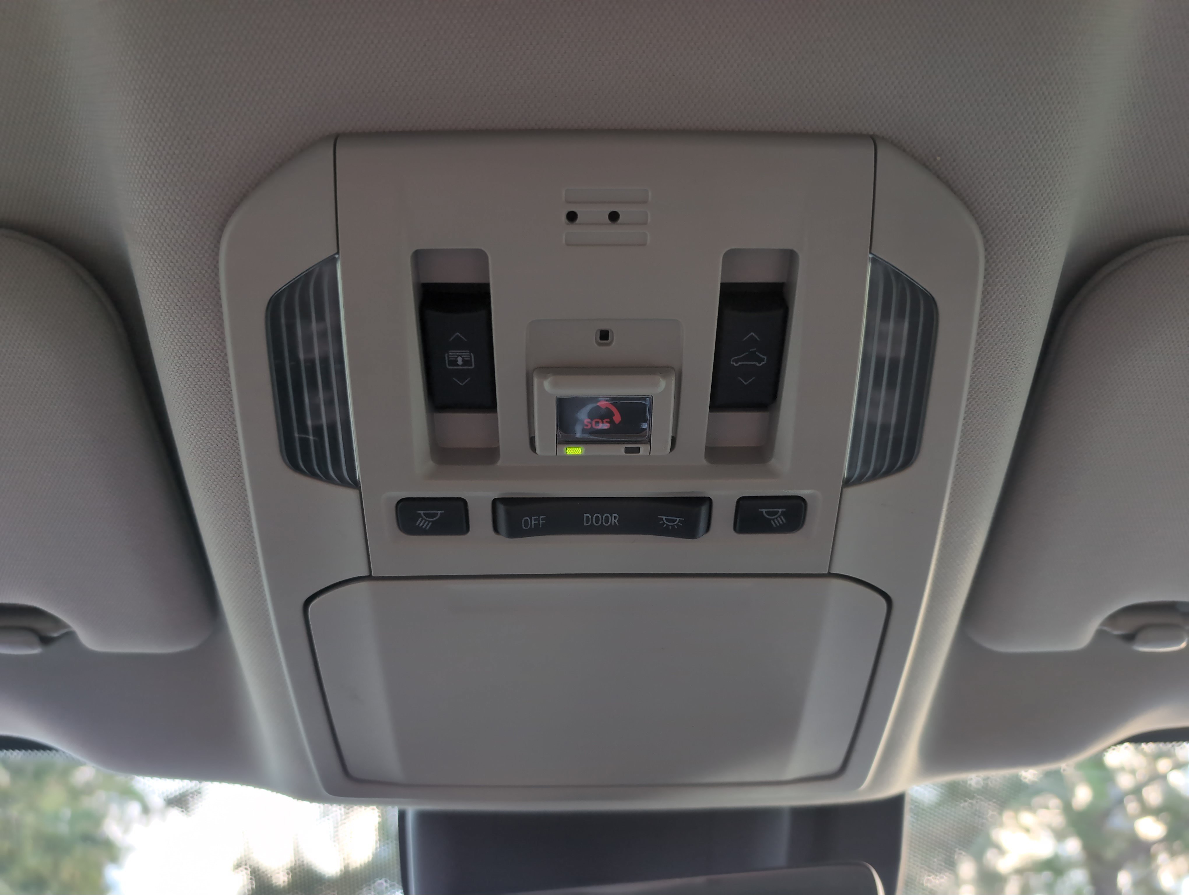 Used 2023 Toyota Highlander Platinum FWD image 47