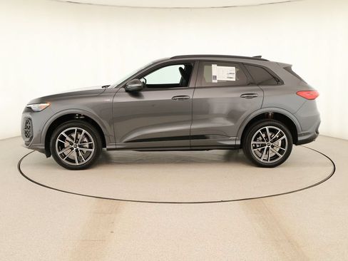 New 2026 Audi Q5 Premium Plus AWD/4WD image 2