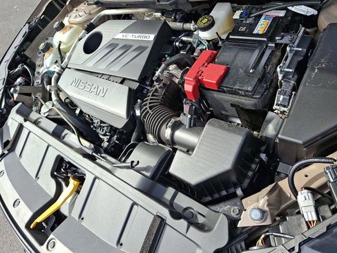 Used 2024 Nissan Rogue SV image 26