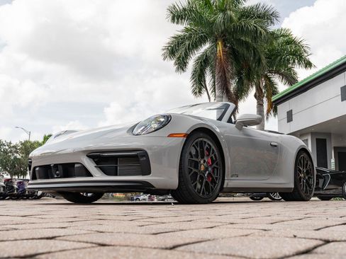 Used 2024 Porsche 911 Carrera GTS RWD image 9