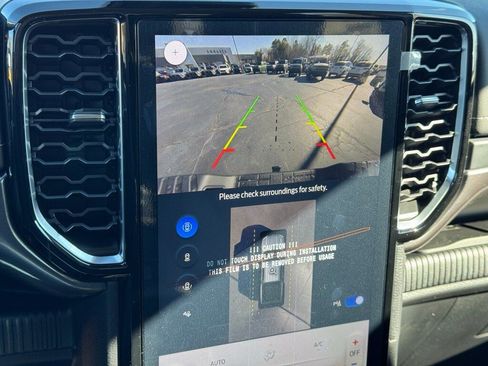 New 2024 Ford Ranger Lariat w/ Trailer Tow Package image 11