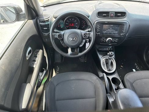 Used 2019 Kia Soul + FWD image 22