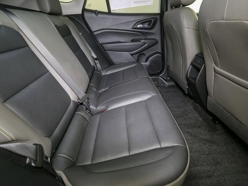 Used 2024 Chevrolet Trax ACTIV w/ Sunroof Package image 22