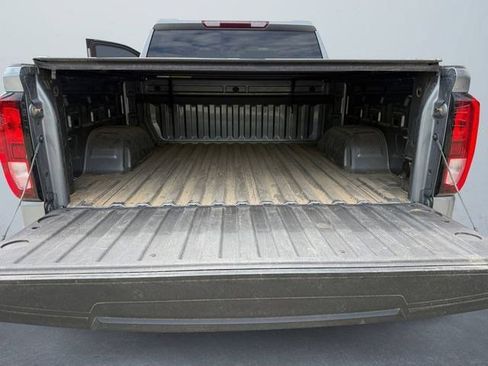 Used 2025 GMC Sierra 1500 Elevation AWD/4WD image 15