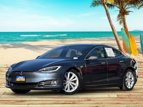 Used 2016 Tesla Model S 90D image 2