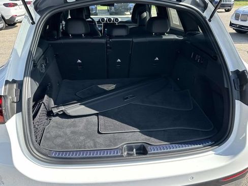 Used 2025 Mercedes-Benz GLC 300 4MATIC image 14