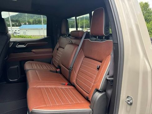 Used 2026 GMC Sierra 1500 Denali Ultimate AWD/4WD image 25