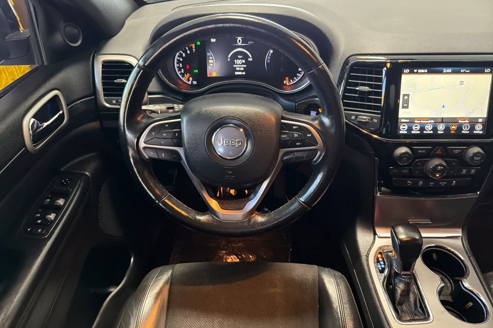 Used 2020 Jeep Grand Cherokee Altitude AWD/4WD image 14