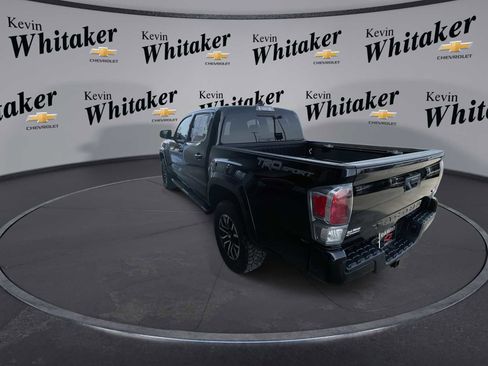 Used 2021 Toyota Tacoma TRD Sport w/ Technology Package image 6