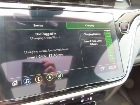 Used 2023 Chevrolet Bolt EUV Premier w/ Sun & Sound Package FWD image 28