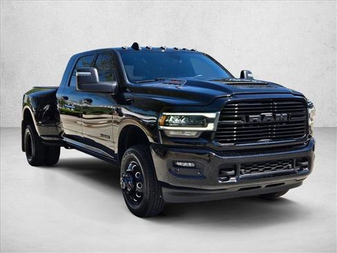 Used 2024 RAM 3500 Laramie w/ Night Edition AWD/4WD image 4