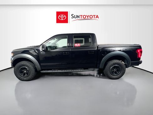 Used 2018 Ford F150 Raptor w/ Equipment Group 802A Luxury image 7
