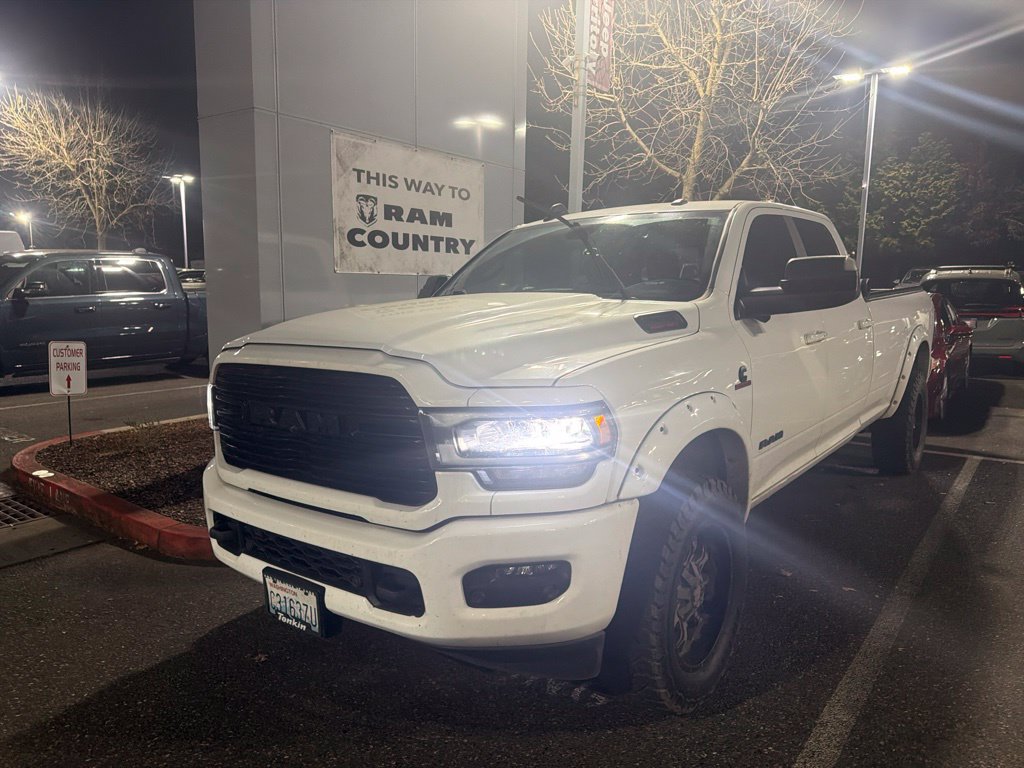 Used 2020 RAM 2500 Laramie w/ Night Edition AWD/4WD image 3