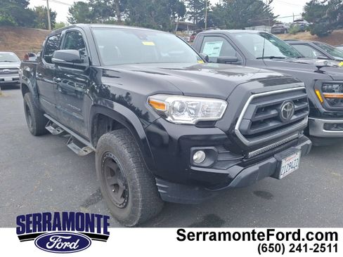 Used 2020 Toyota Tacoma SR5 w/ Technology Package AWD/4WD image 1