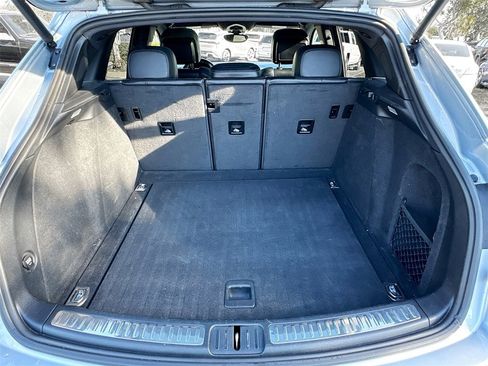 Used 2018 Porsche Macan image 28