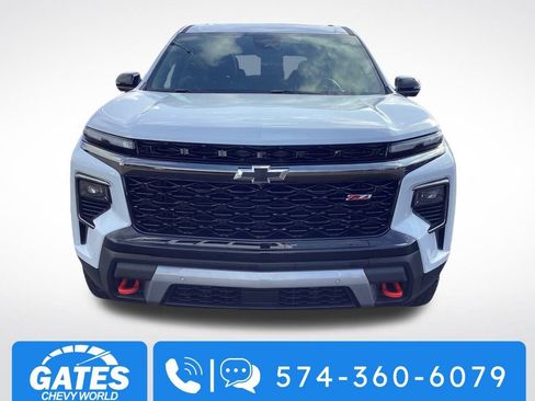 Used 2026 Chevrolet Traverse Z71 w/ Enhanced Driving Package image 3