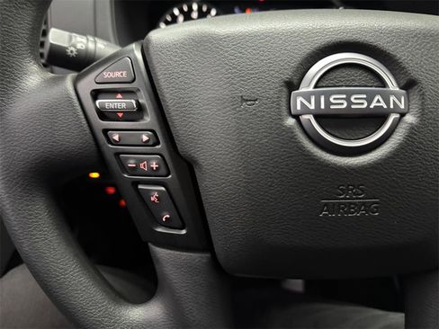 Used 2023 Nissan Frontier SV w/ Midnight Edition Package image 28