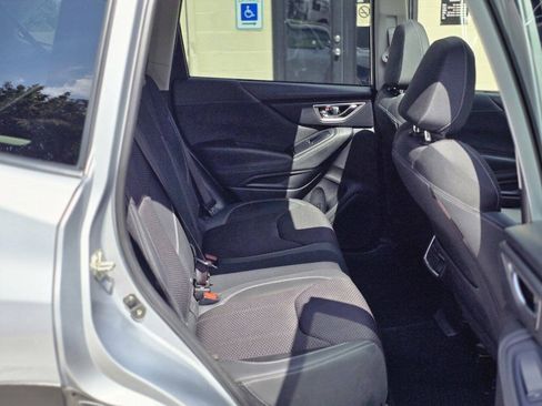 Used 2021 Subaru Forester Premium AWD/4WD image 20