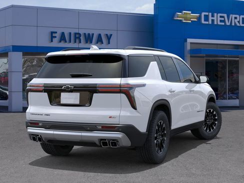 New 2026 Chevrolet Traverse Z71 image 4