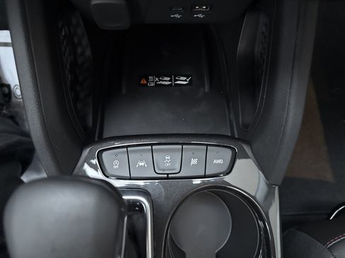 New 2025 Chevrolet TrailBlazer RS w/ Convenience Package image 24