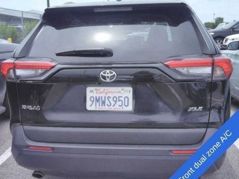 Used 2024 Toyota RAV4 XLE FWD image 4