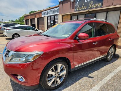 Used 2015 Nissan Pathfinder Platinum w/ Family Entertainment Package