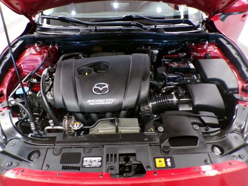 Used 2015 MAZDA MAZDA3 i Sport image 32