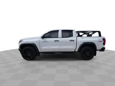 Used 2023 Chevrolet Colorado Trail Boss AWD/4WD image 5